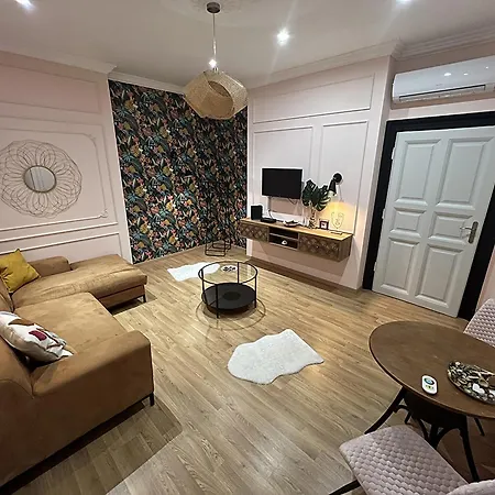 Jozsef Appartement *